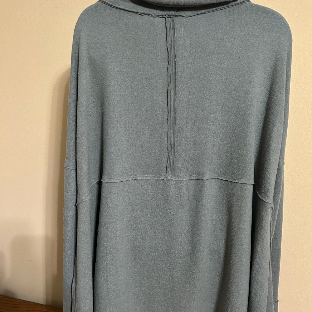 Free People‎ Pine Turtleneck
